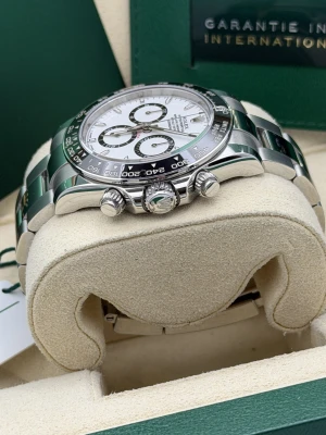 Rolex Daytona 40mm 126500LN panda dial, black bezel, stainless steel oyster bracelet 2024