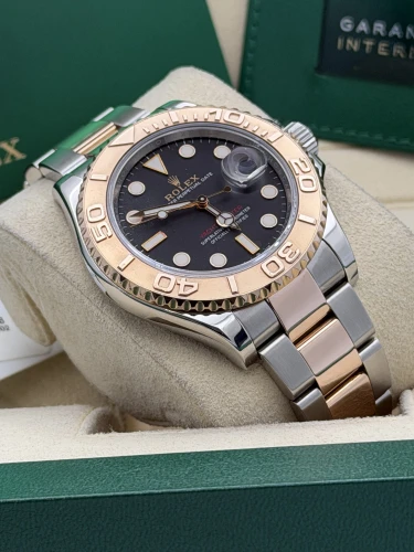 Rolex Yachtmaster 40mm 126621 charcoal dial, everose bi metal oyster 2021